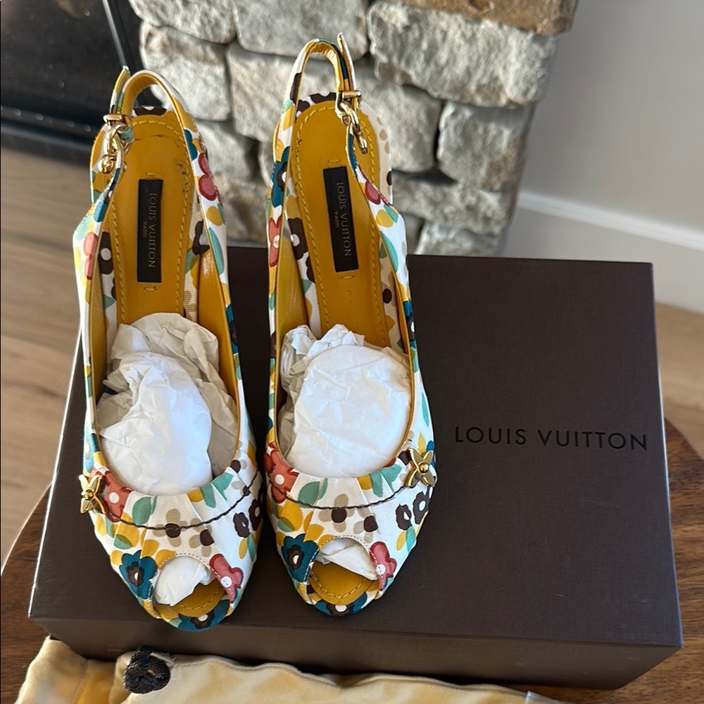 Louis Vuitton Monogram Satin Slingback Floral Peep-Toe Heels